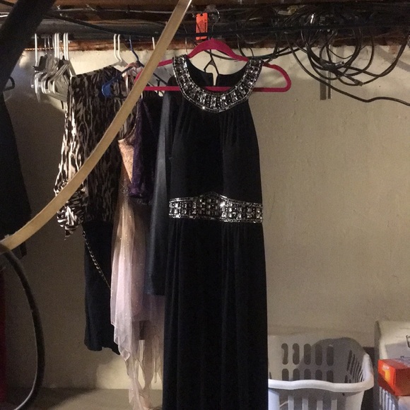 LONG BLACK DRESS - Picture 2 of 5